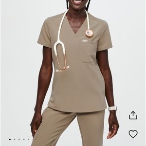 Figs Latte Scrub Set